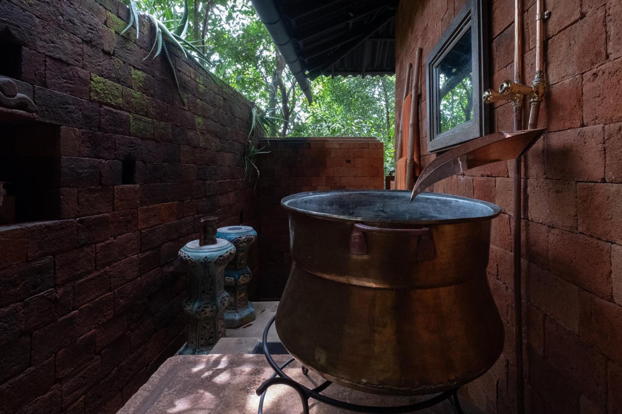 Casa Heliconia Hotel Gampaha Bagian luar foto