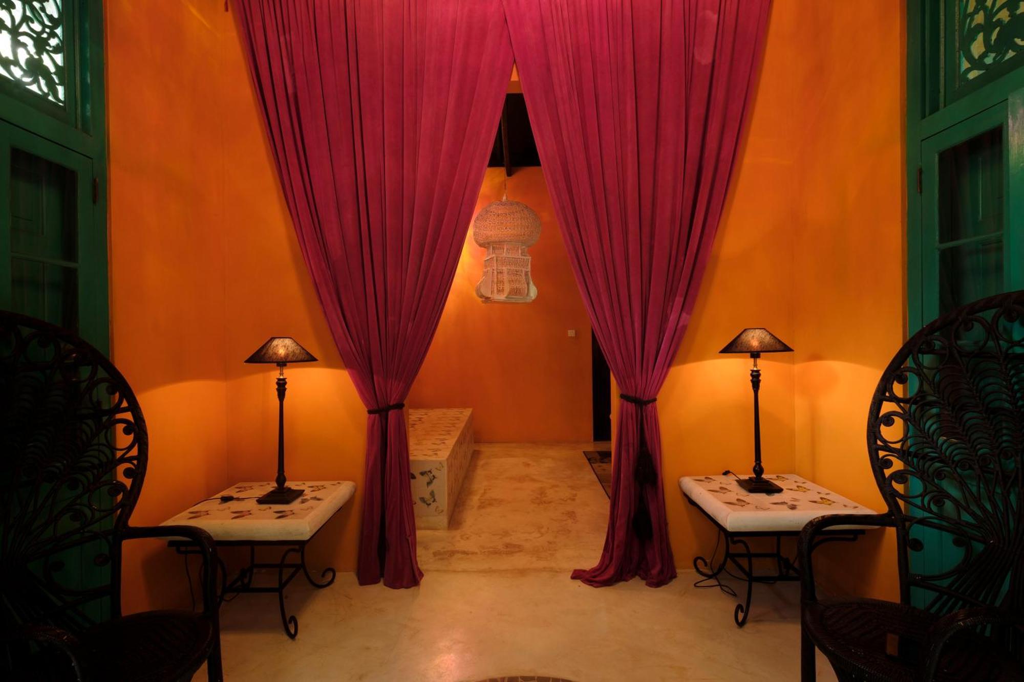 Casa Heliconia Hotel Gampaha Bagian luar foto